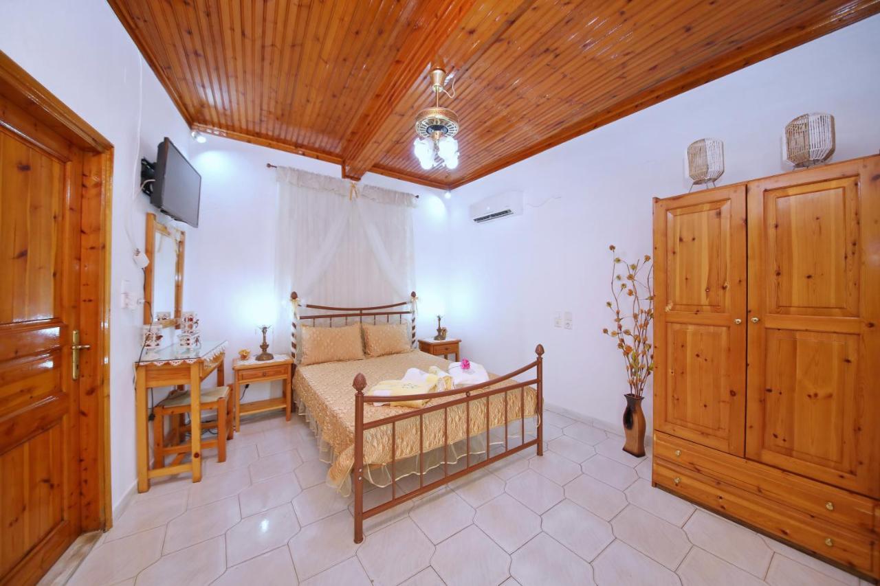 Vasia'S Small Villa Skopelos Exteriér fotografie